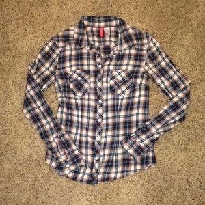 Divided H&M Plaid Button Up Shirt